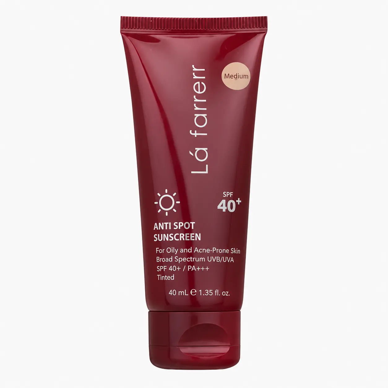 متوسط ضد آفتاب و ضد لک رنگی لافارر SPF40 مناسب پوست چرب با تنالیته رنگ متوسط